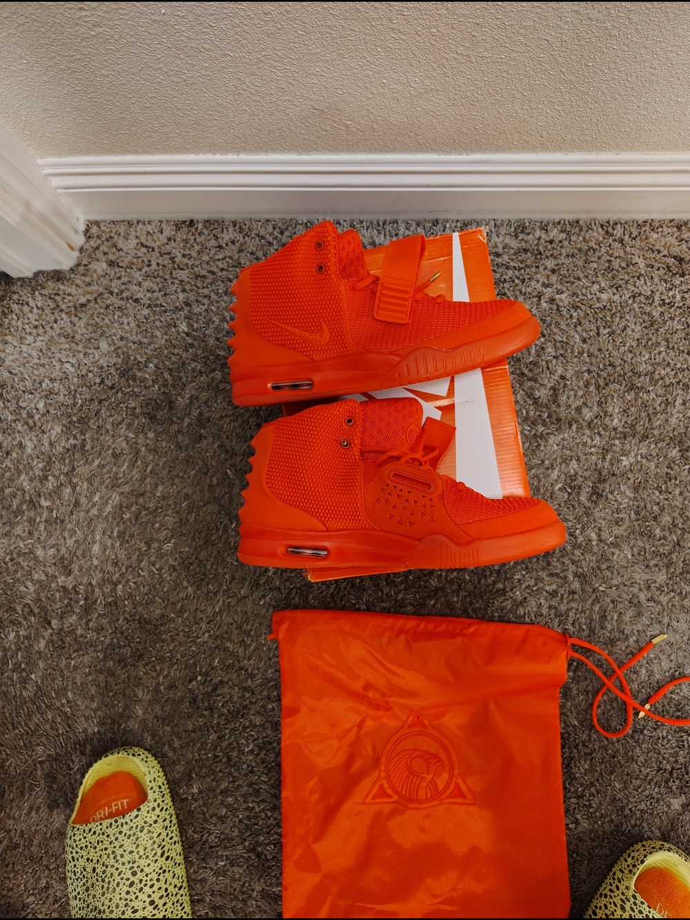 Yeezy Kanye West Nike All-Red High-Top Athletic Sneakers - Picture 4 of 6